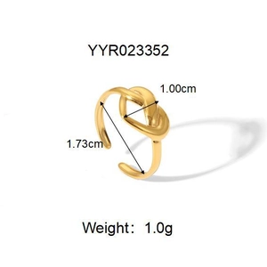 Détail de la bague dorée torsadée avec dimensions indiquant 1,73 cm de diamètre interne