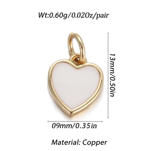 Detail of 18K gold-plated heart charm with white enamel and product dimensions