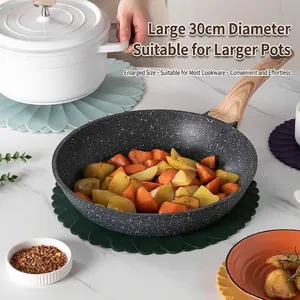 30cm minimalist flower-shaped silicone heat insulation mat set for large pots and pans