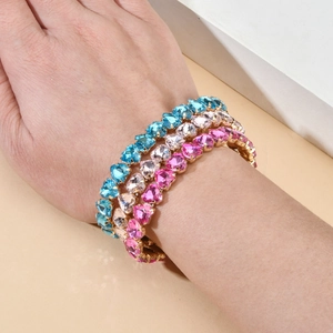 Chic gold-plated elastic bracelets featuring colorful heart-shaped zircon crystals