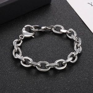 Bracelet chaîne cubaine minimaliste en acier inoxydable avec fermoir mousqueton style industriel