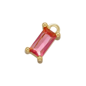 Vue détaillée du pendentif rectangulaire en zircon rose avec fermoir doré pour bijoux DIY