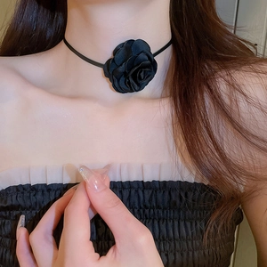 Sweet black lace fabric flower choker necklace for women's fashionable minimalist look