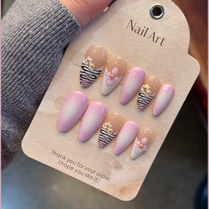 Unghie Finte Mandorla Sfumato Rosa Bianco Stampa Zebra Decorazione Floreale 3D Con Perle Dorate Manicure Francese Elegante