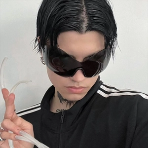 Y2K futuristic rimless oversized butterfly sunglasses in black with street fashion style