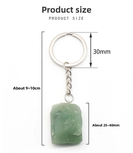 Detailed size chart for natural green stone keychain with a 30mm diameter metal ring