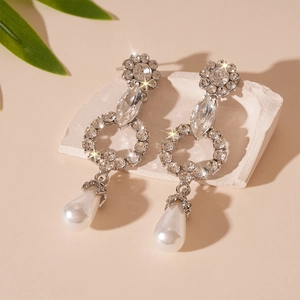 Luxury sparkling flower geometric drop pearl earrings with shiny crystals and silver pins