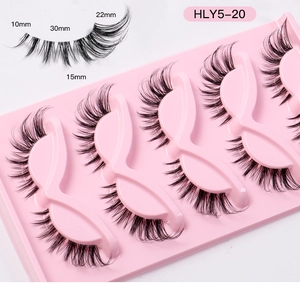 Detail view of 5 pairs cat-eye false eyelashes with clear band and 10mm to 22mm length
