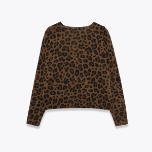 Women's crewneck long sleeve leopard print knit sweater in classic brown tones