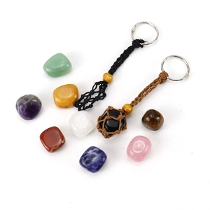 Set de porte-clés en pierre de cristal naturel avec sacs en filet et pierres polies
