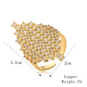 Detailansicht der Maße des breiten Kupferrings mit Zirkonia, Größe 3,5 cm mal 2 cm und 7g Gewicht