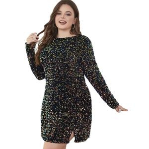 Robe de soirée sexy à paillettes moulante avec manches longues et lacets au dos