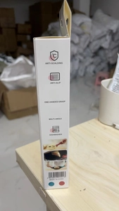 Detail view of anti-scald bowl clip packaging showing anti-slip and multi-angle features
