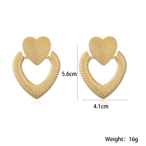 Textured 18K gold plated stainless steel heart dangle earrings, 5.6cm height and 16g weight