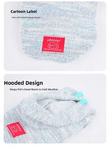 Détail du sweat à capuche bleu pour chien avec étiquette rouge et maille texturée