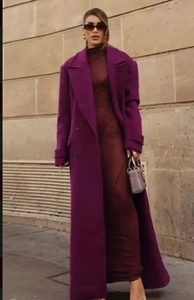 Manteau long en laine violet élégant avec revers classiques et coupe cintrée pour femme