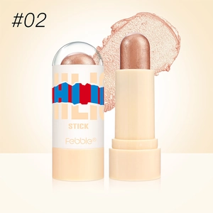 Detailansicht des Champagner-Highlighter-Sticks Nr. 02 mit Metallic-Glanz und Creme-Textur