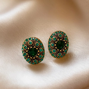 Vintage Oval Stud Earrings Alloy Emerald Green Rhinestone With Silver Earring Post French Retro Palace Style Women