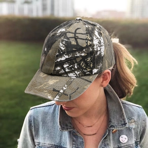 Classic camouflage baseball cap for women featuring vintage woodland prints and curved brim