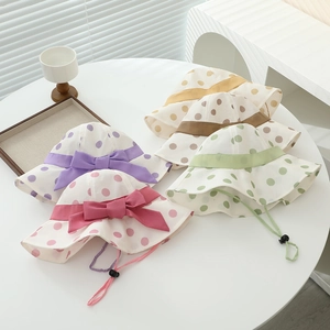 Wide brim polka dot sun hats for girls with bow accents and adjustable wind ropes