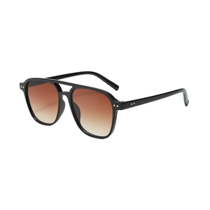 Classic double bridge square pilot sunglasses with black frame and gradient lenses