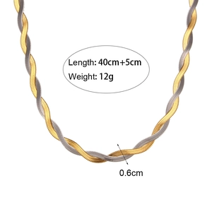 Collana a spina di pesce intrecciata bicolore oro e argento, 0,6cm larghezza, 45cm