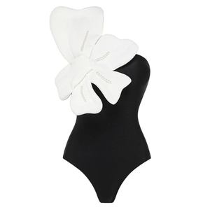 Maillot de bain une épaule noir avec grande fleur 3D et détails en perles