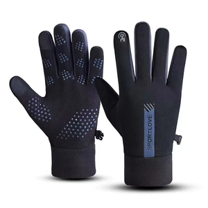 Winter thermal non-slip touchscreen sport gloves in black with windproof fleece lining