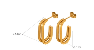 Detail view of gold U-shaped double-line earrings with size 2.1cm by 1.1cm