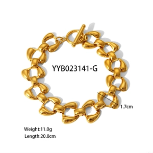 Chunky gold stainless steel chain bracelet with OT toggle clasp and heart-shaped links