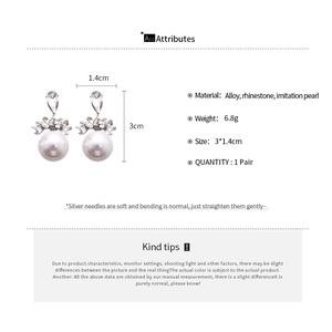 Détail des boucles d'oreilles perles gouttes avec cristaux et dimensions 3cm par 1,4cm