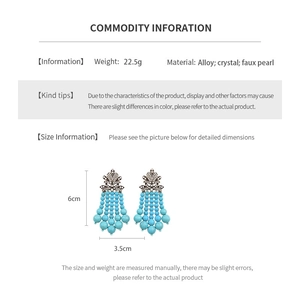 Spécifications détaillées des boucles d'oreilles bohèmes à pompons bleu ciel et perles