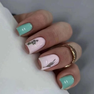 Faux Ongles À Coller Vert Menthe Floraux Courts Carrés Brillants Ongles Artificiels Pour Femmes