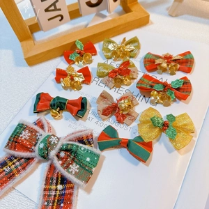 Handmade Christmas Bow Ornaments With Metal Bells Flannel Fabric Festive Tree Hanging Decoration For Holiday Party Gift Box Decor Red Green Gold Plaid Bows