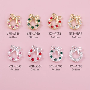Christmas nail art charms with crystal wreaths and pearls in a 2x4 display