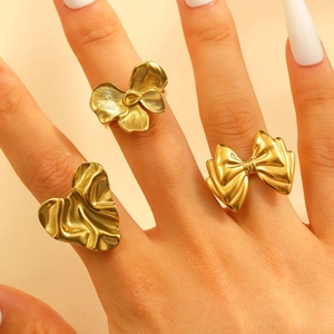 18K gold plated stainless steel bow and heart rings for women in elegant stacked style