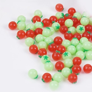Miniature di pomodori rossi e verdi da 0,6cm per decorazioni fai-da-te per casa delle bambole