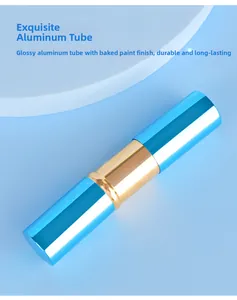 Détail du pinceau poudre rétractable bleu et or en aluminium avec finition laquée