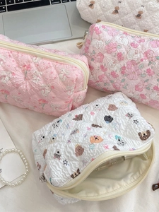 Gesteppte Make-up-Taschen mit Blumen- und Tierprints, großer Kapazität und Reißverschluss