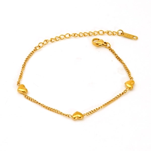 Bracelet coeur en acier inoxydable doré avec trois breloques et chaîne réglable pour femme