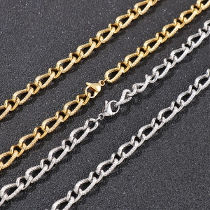 Minimalist 7mm snake texture Cuban chain necklace in gold and silver steel for unisex street style