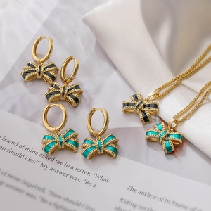 Collana Con Ciondolo A Fiocco E Orecchini A Cerchio Rame Smalto Colorato Elegante Stile Vacanza Accessori Donne