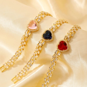 Luxury heart-shaped zircon bracelet with gold-plated metal and pink, blue, red stones