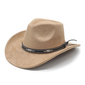 Klassischer hellkamelfarbener Wildleder-Cowboyhut mit dekorativem schwarzem Band
