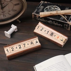 Vintage Perpetual Calendar Wooden Desk Ornament Manual Flip Date Home Office Decor Reusable Pine Wood Creative Gift