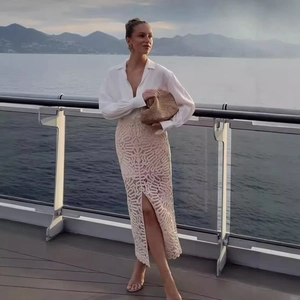 Top Court Sans Manches En Dentelle Au Crochet Et Jupe Maxi Fendue Latérale Tenue De Vacances En Tricot Élégante Pour Femmes