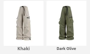 Detalle de pantalones cargo caqui y verde militar con cordón y bolsillos laterales