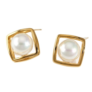 Minimalist square 316 stainless steel gold earrings featuring elegant white pearls