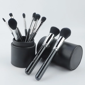 Set de 12 pinceaux de maquillage professionnels noirs avec étui de rangement cylindrique en cuir