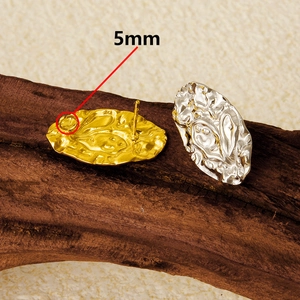 5mm 304 stainless steel stud earrings with lava texture in gold and silver finish